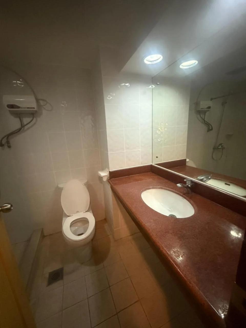 W Express Hotel photo