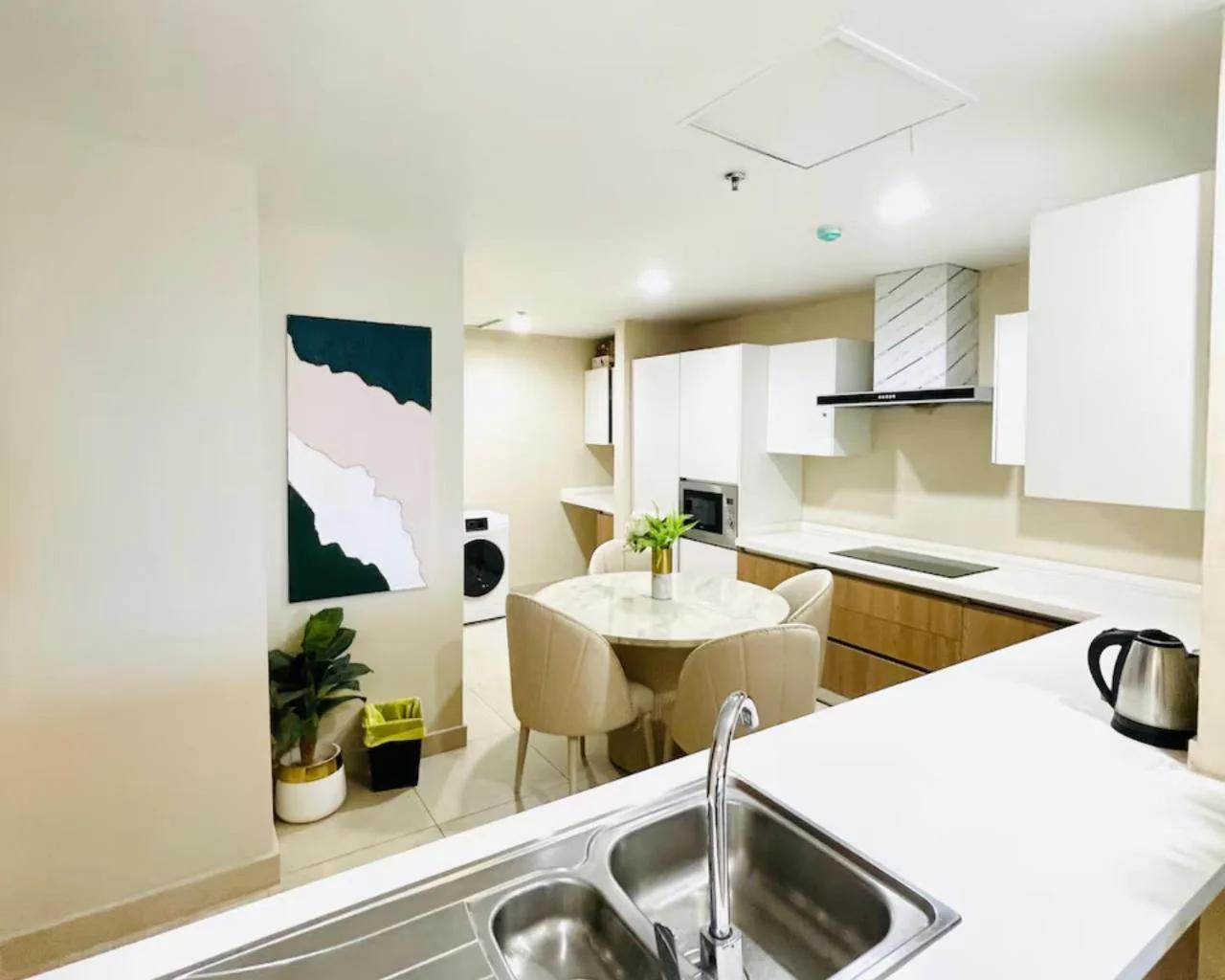 Elegant Suite In The Heart Of Hadaya photo