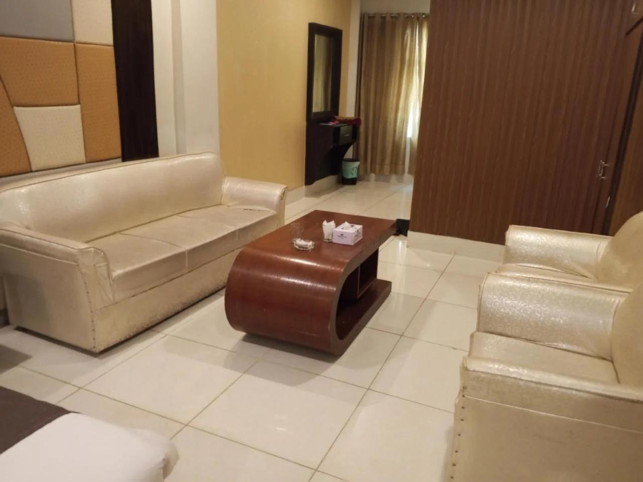 Five Hotel photo