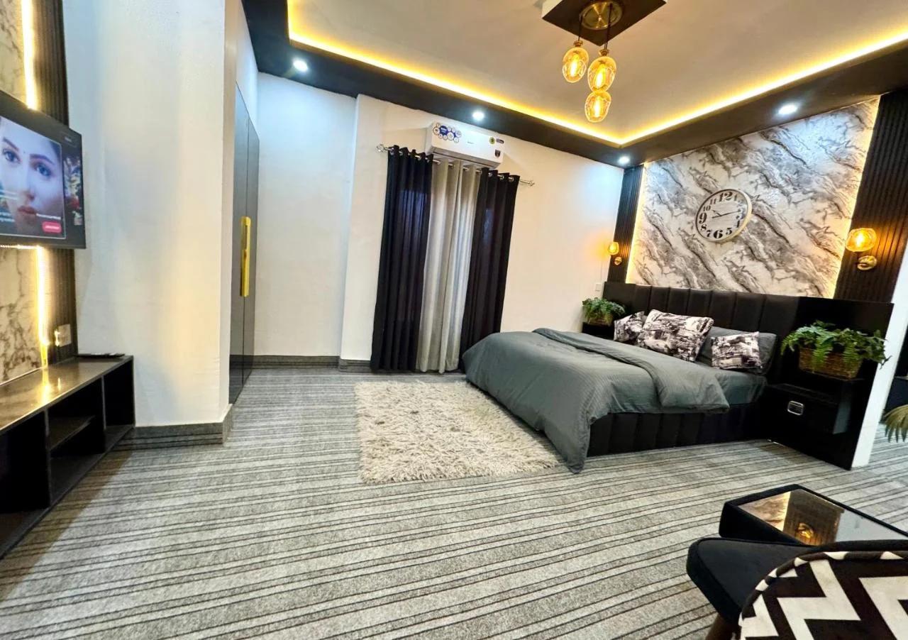 Grand Berkshire Hotel photo
