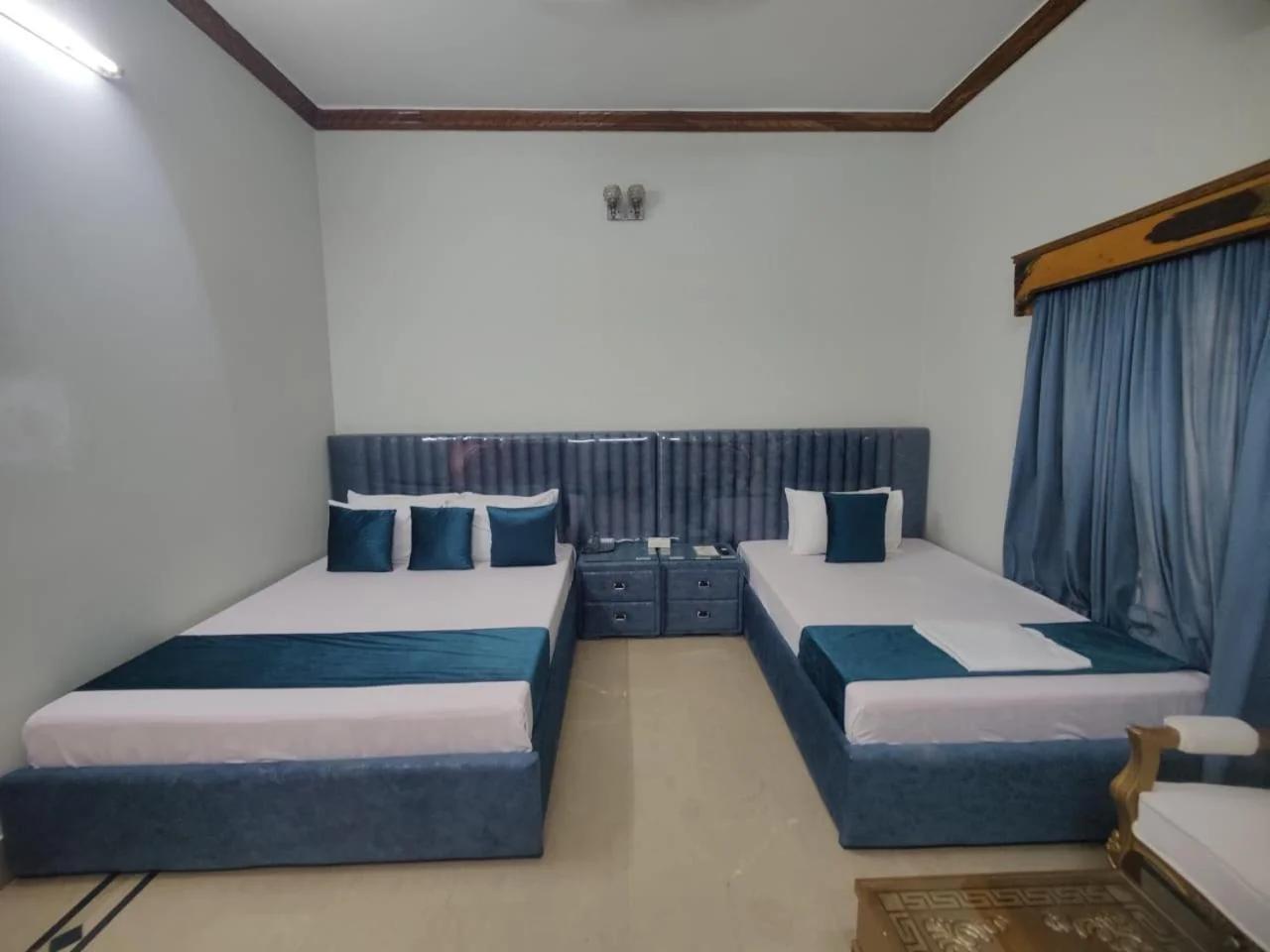 Hotel Pakone photo