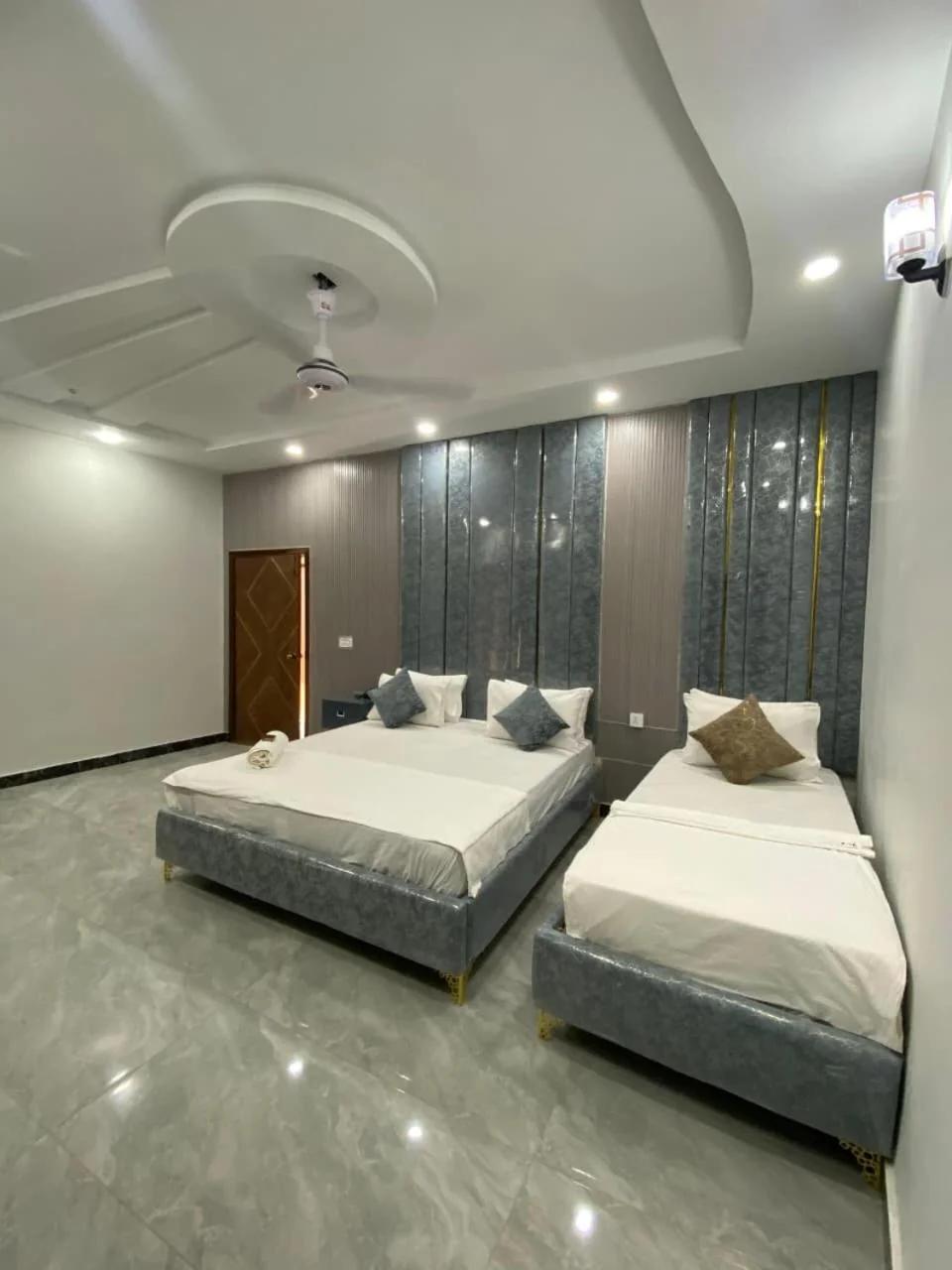 Hotel Radisson Blu Inn photo