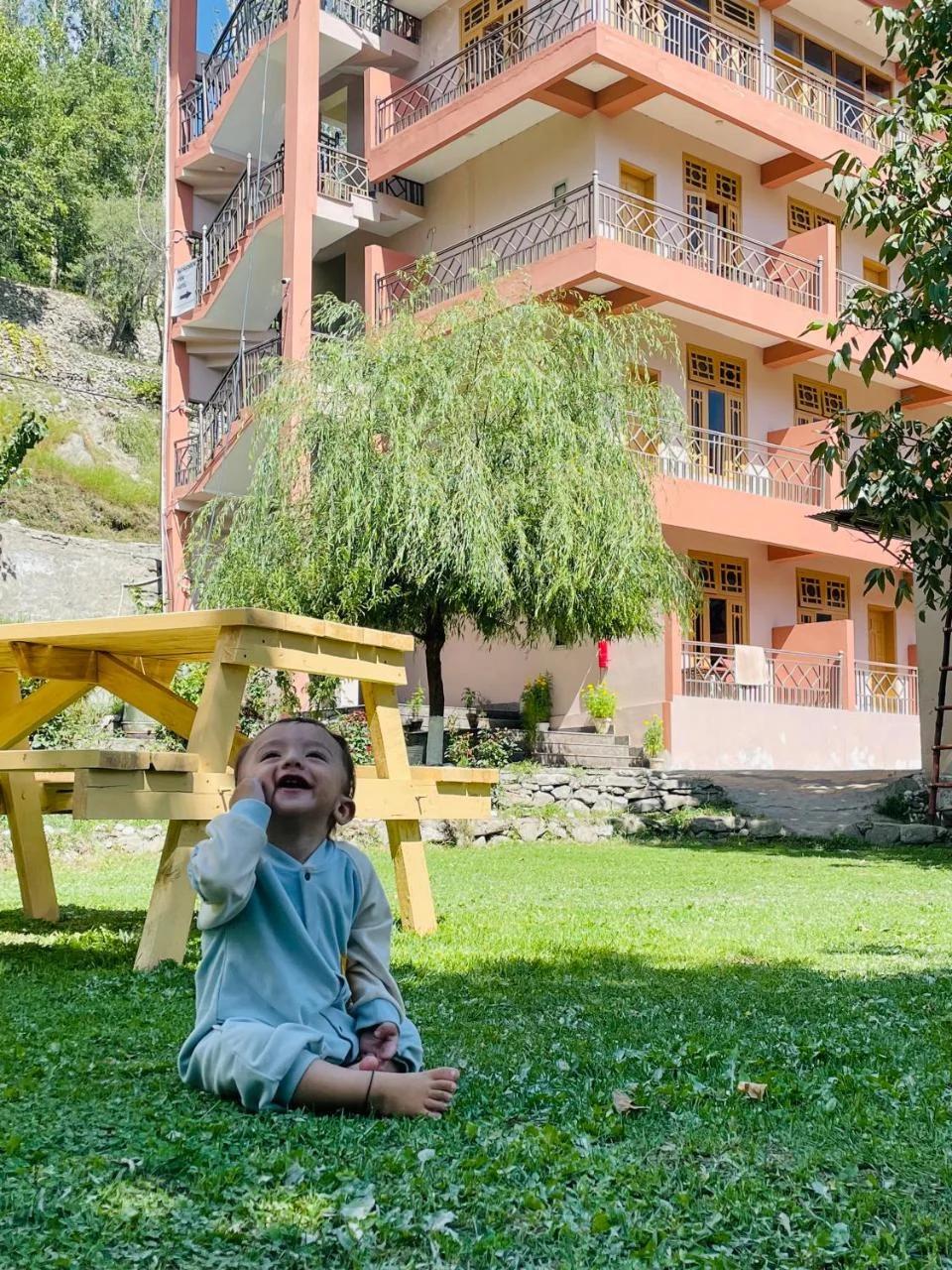 Karakorum View Hotel Karimabad Hunza foto