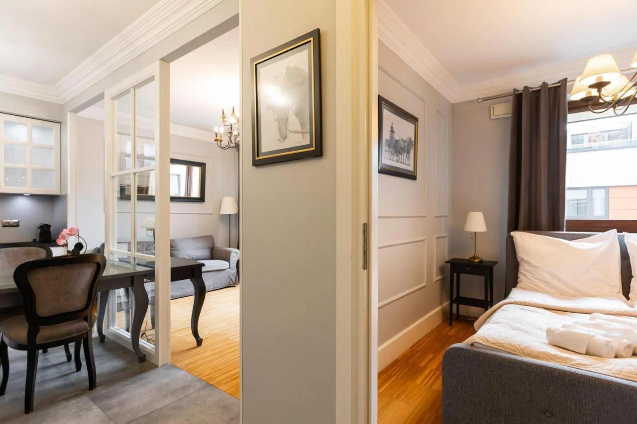 AApartments - Ideal City Center Location photo