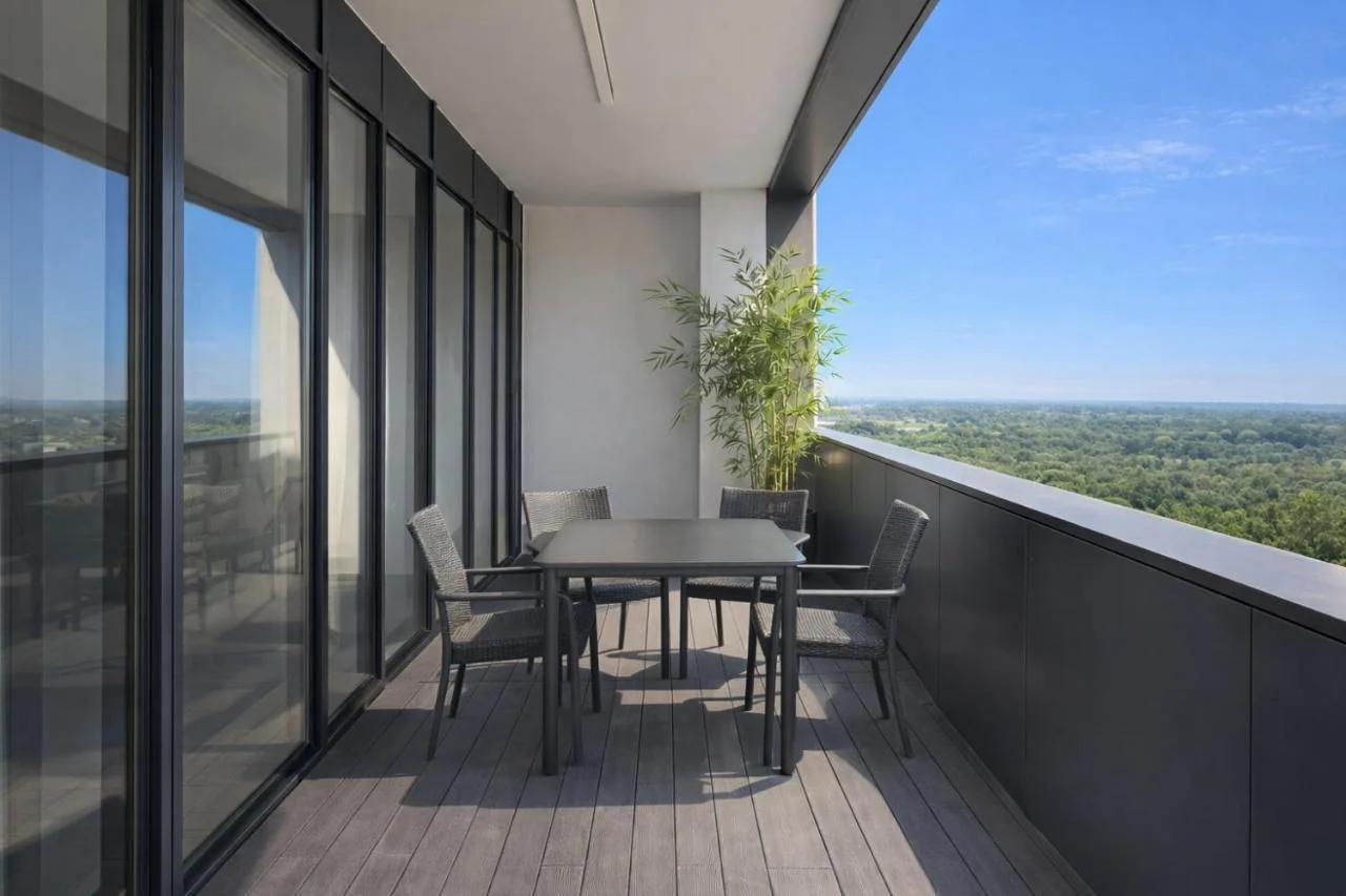 Hanza Tower BLACK 22 SPA & Pool & Sauna & Jacussi photo