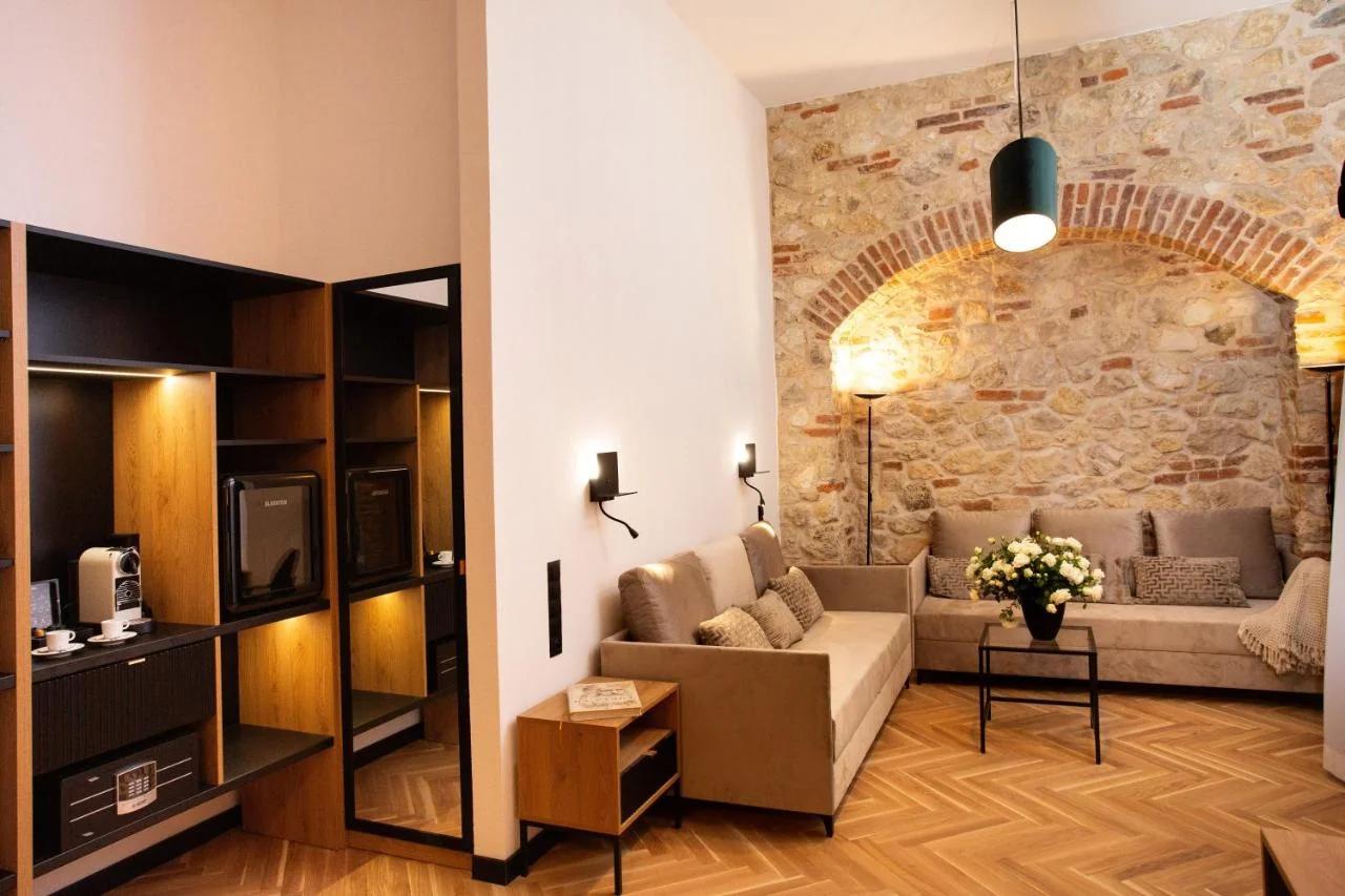 HOTEL TEATR foto