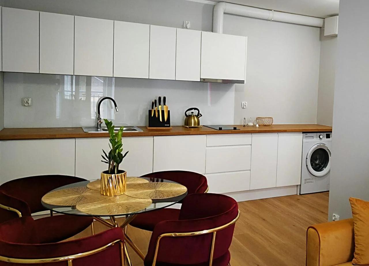 Hugo Star Apartments photo
