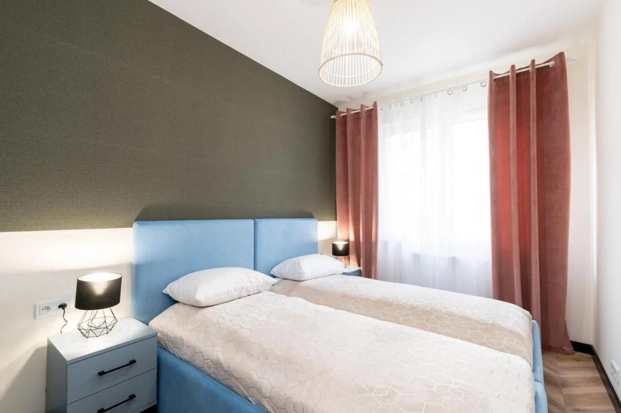 Saska Park Apartments photo