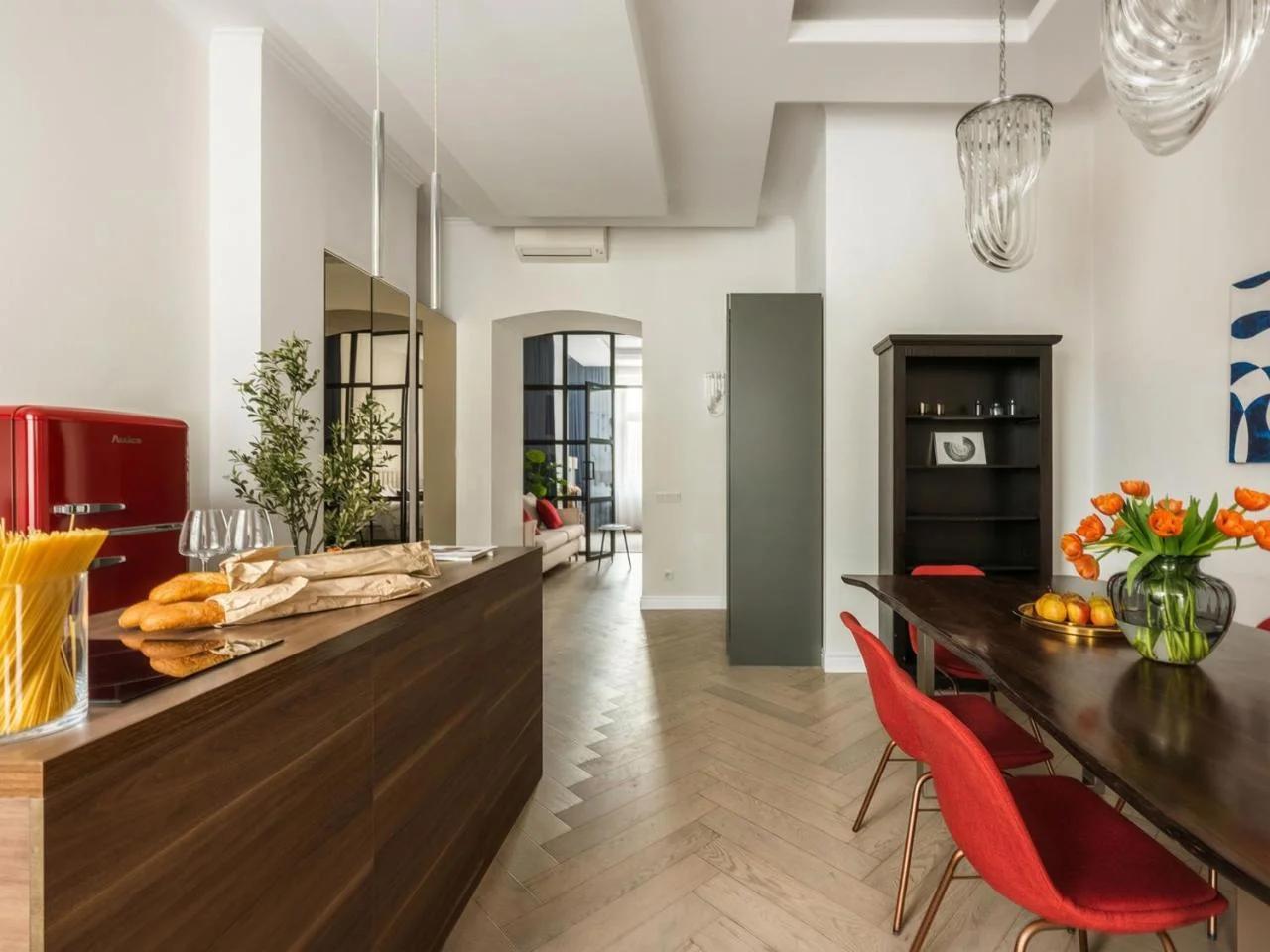 The Gallery Suites by Fragola Apartments photo