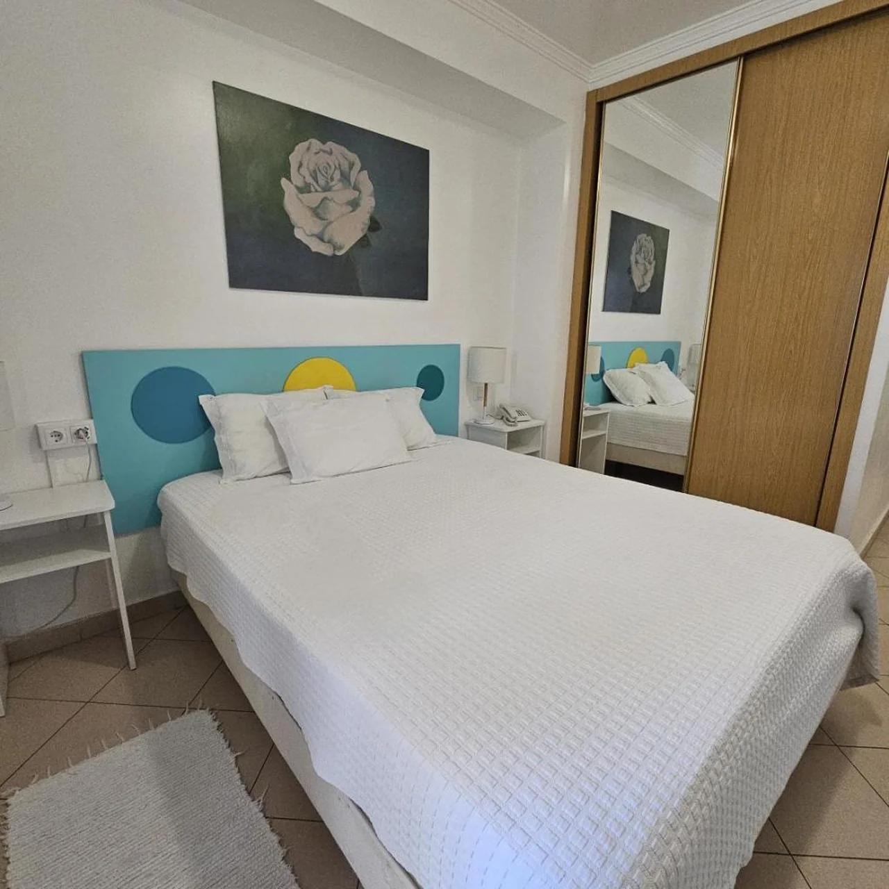 Hotel Adelaide photo
