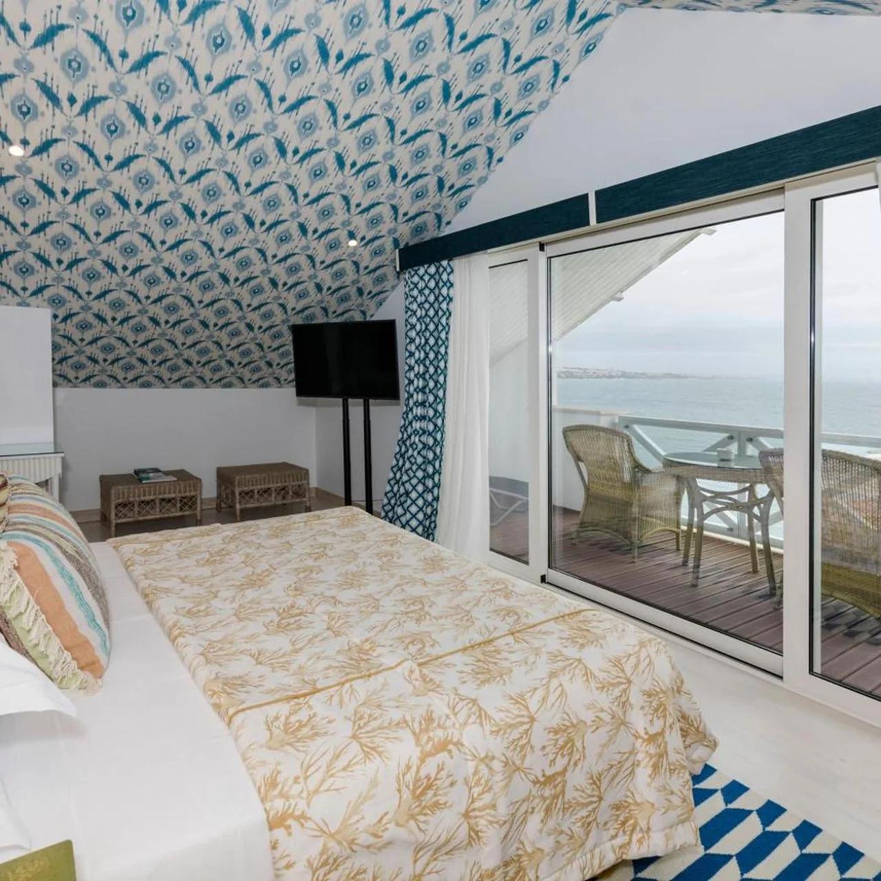 The Albatroz Hotel photo