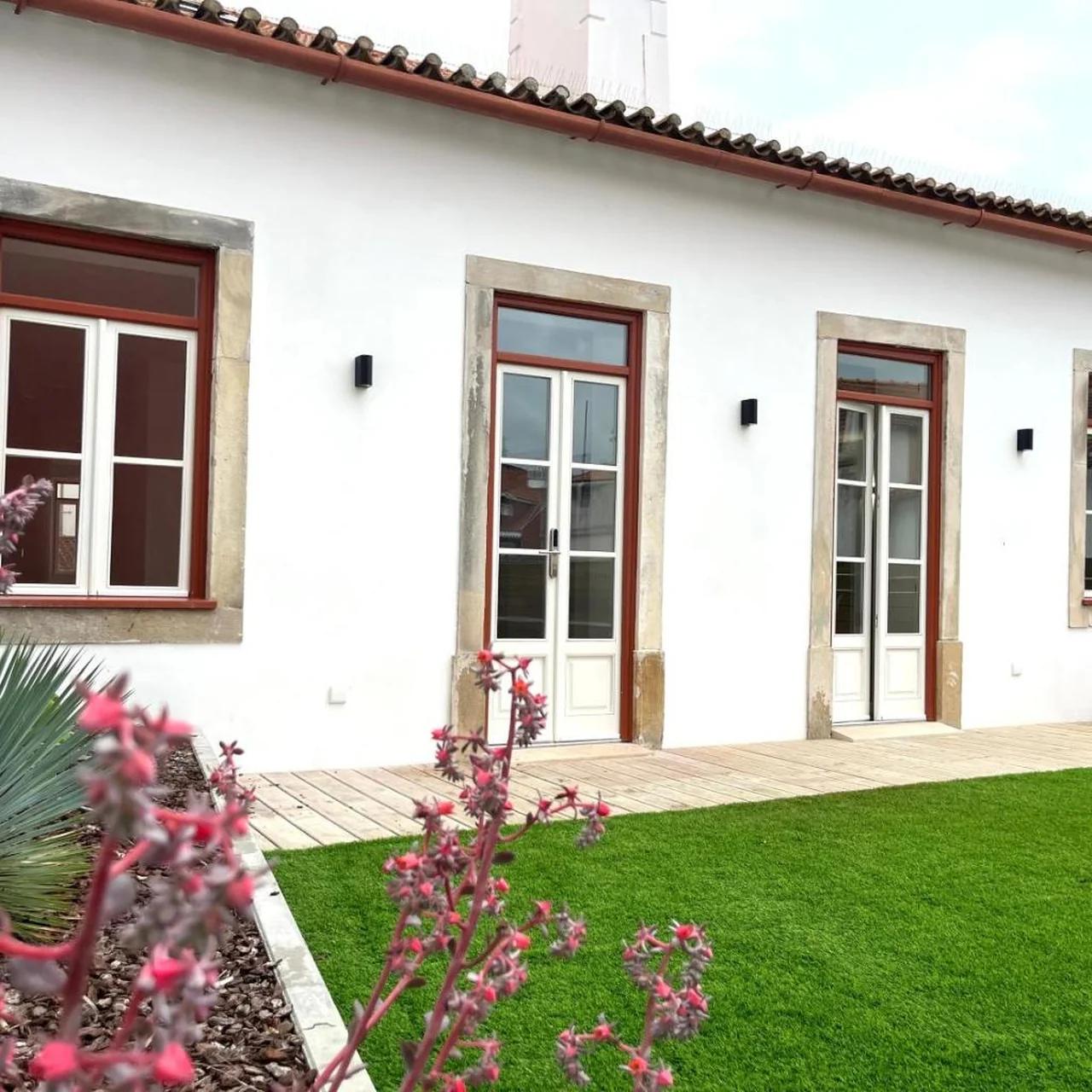 Casas de Alpedide photo