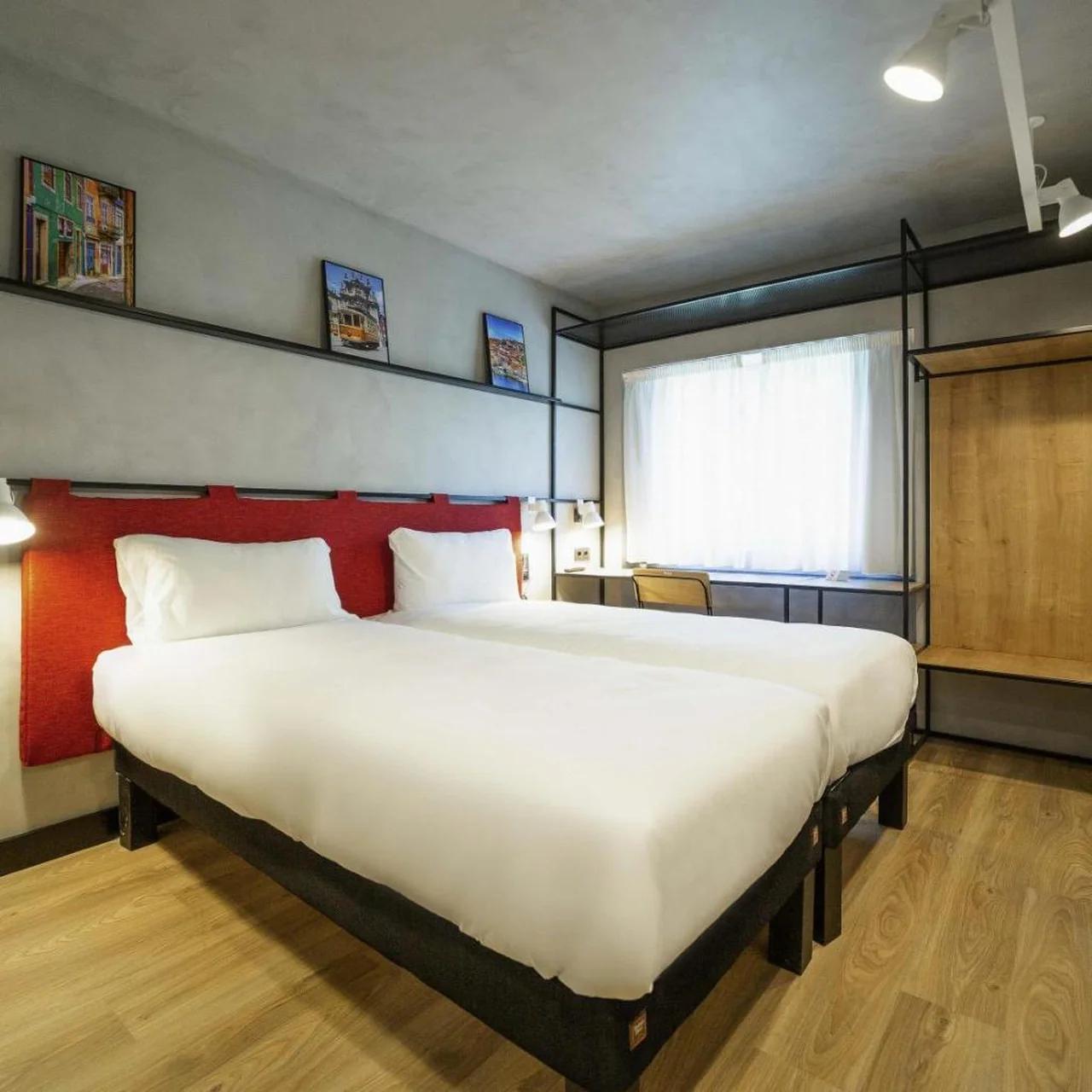 ibis Porto Centro Mercado Bolhao photo