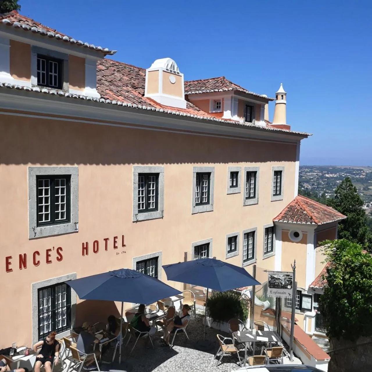 Lawrences Hotel photo