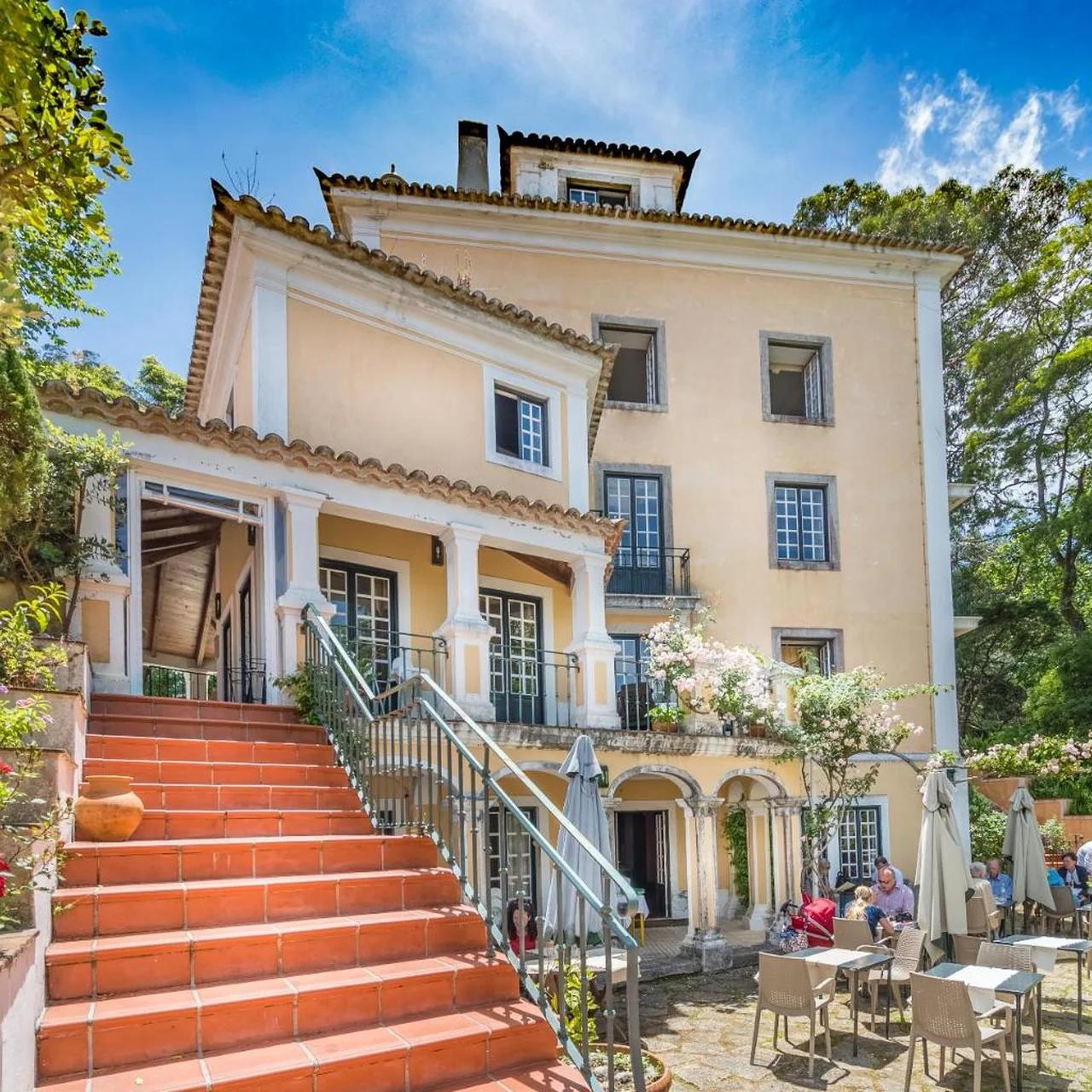 Lawrences Hotel photo