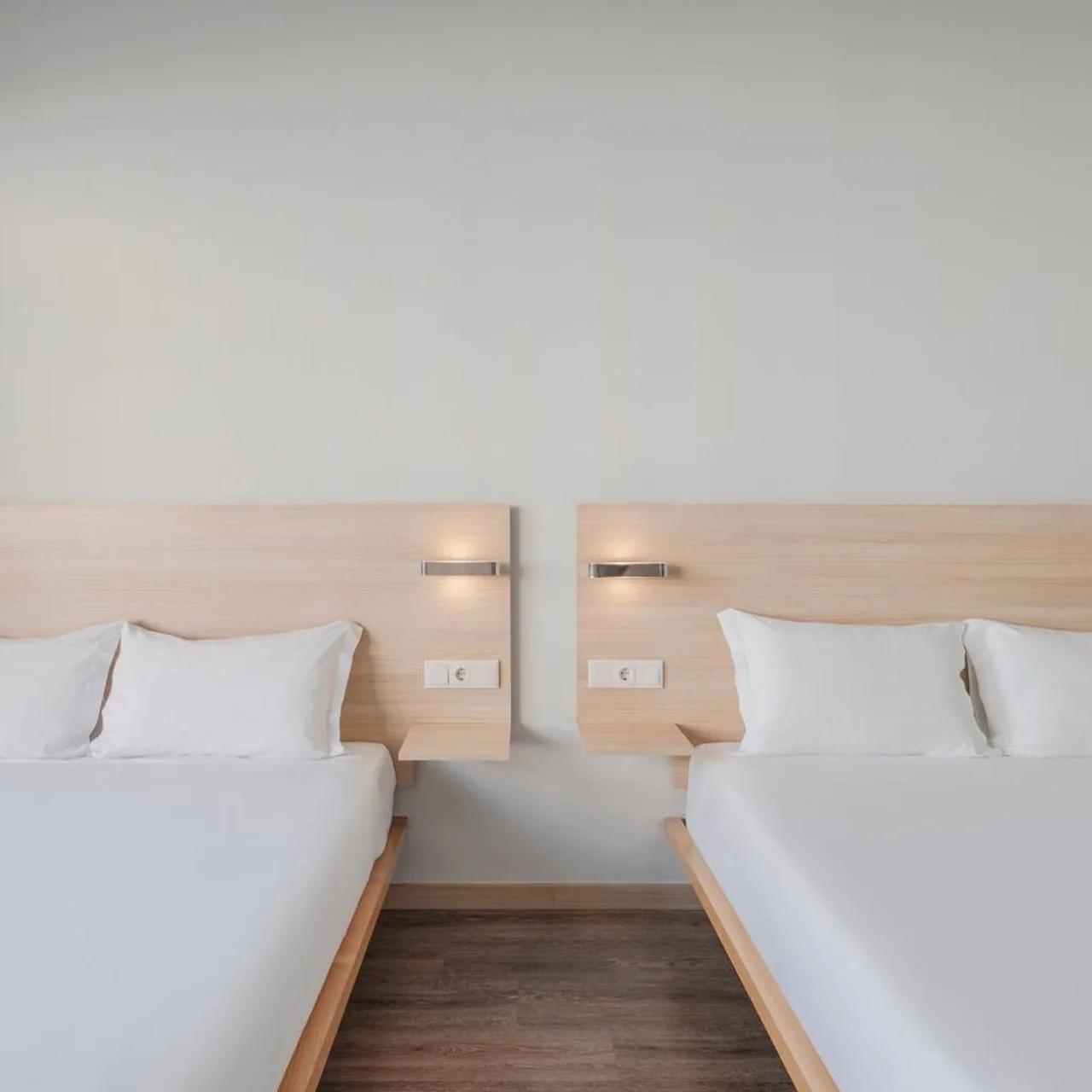 Moov Hotel Porto Centro photo