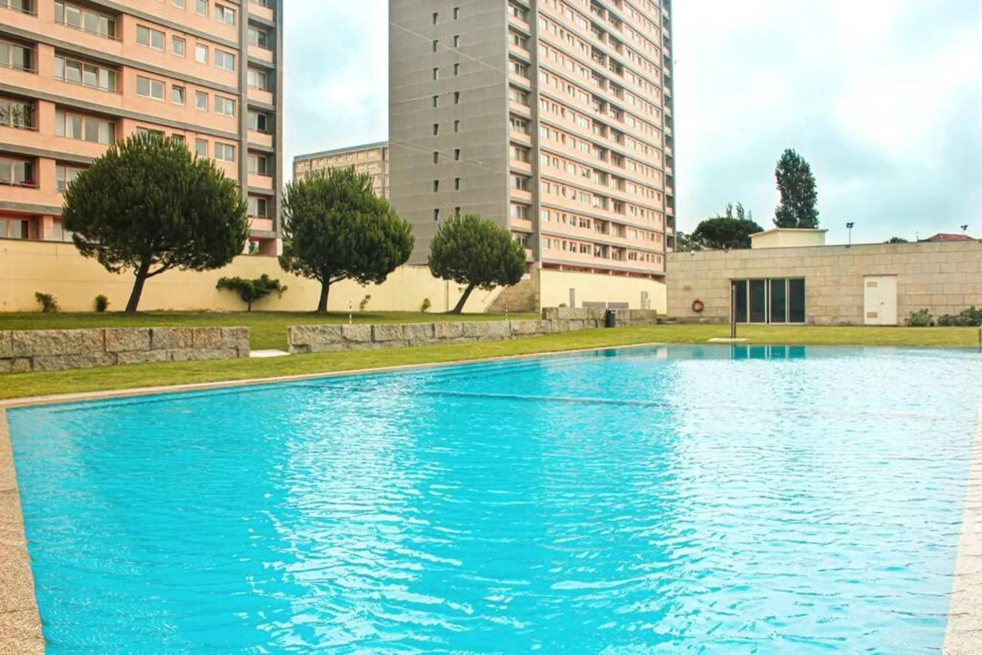 REFÚGIO LOURO • gym - pool - tennis foto