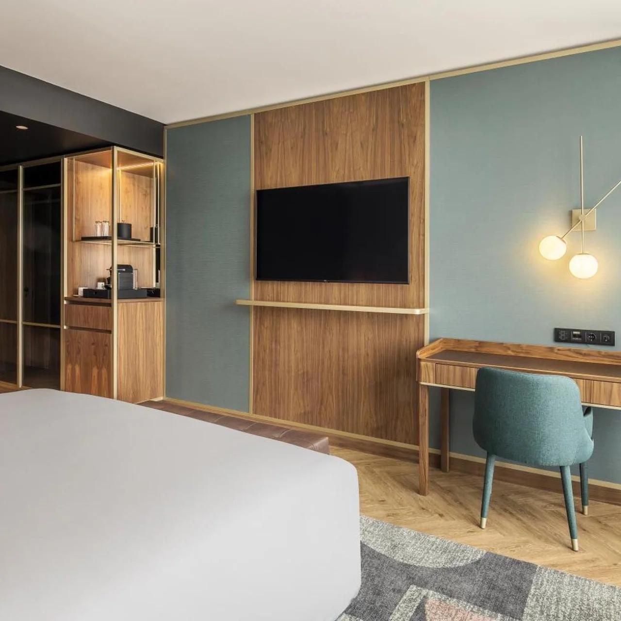 Renaissance Porto Lapa Hotel photo