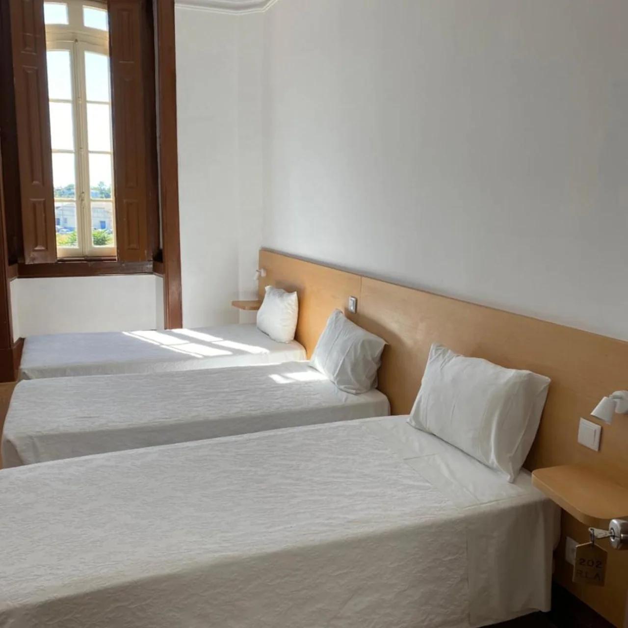Guesthouse Lusa Atenas photo