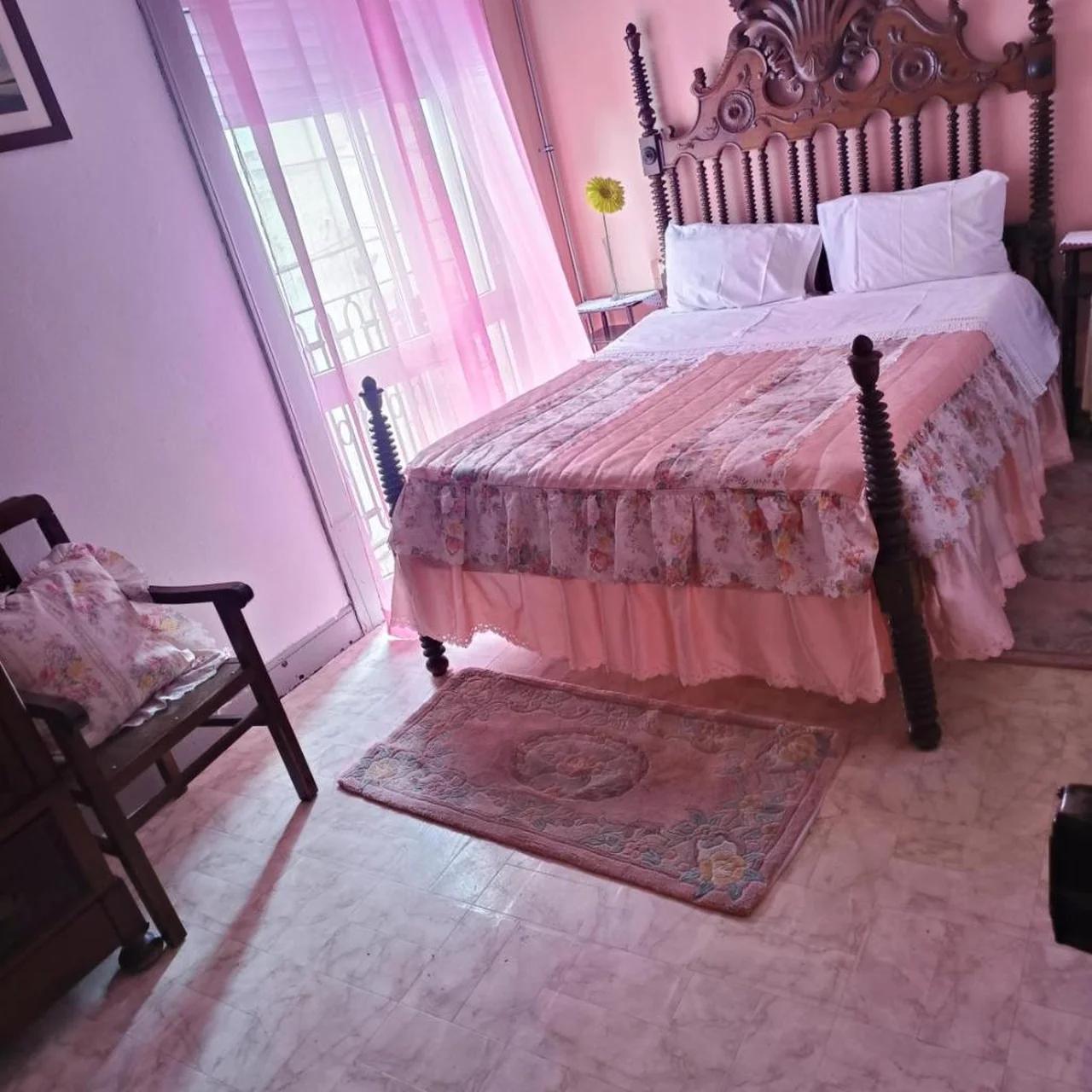 Residencia Paris photo