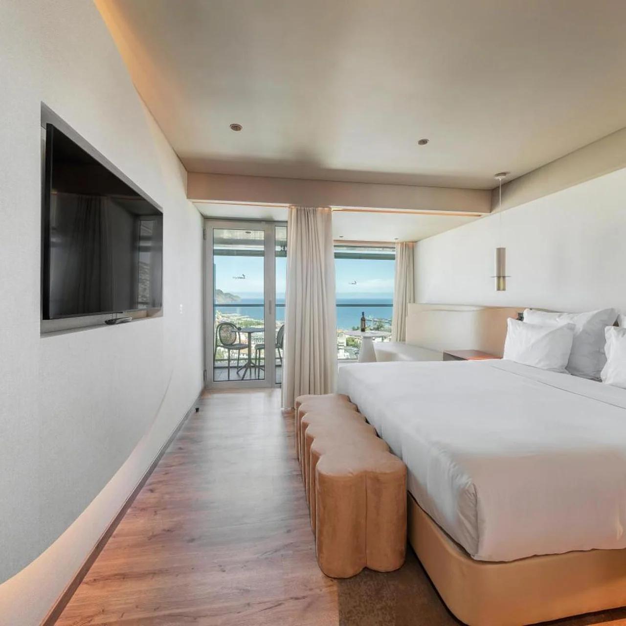 The Views Baia - Adults Only photo