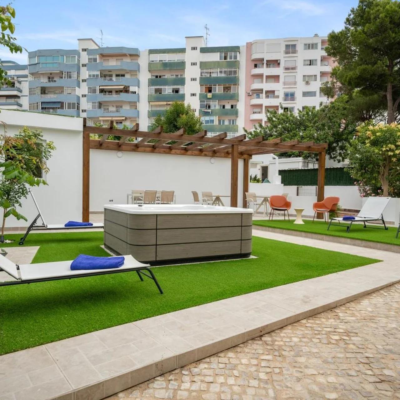 Urban Bliss Guesthouse II photo