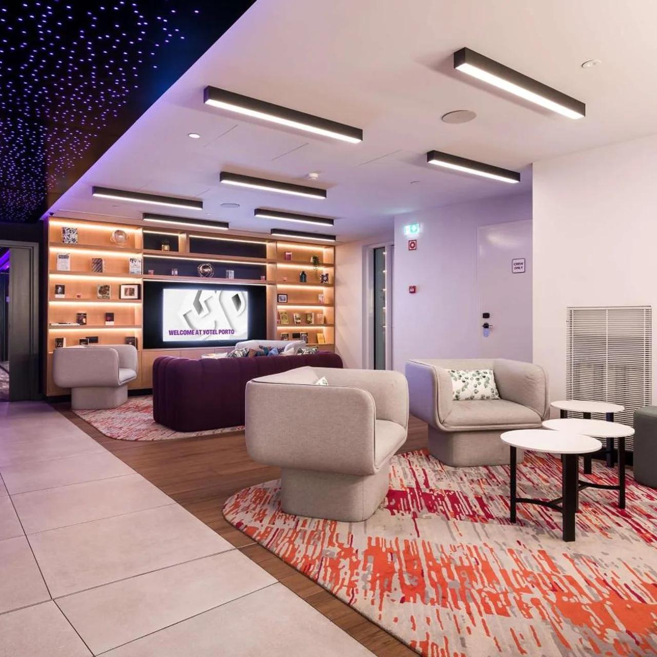 YOTEL Porto photo