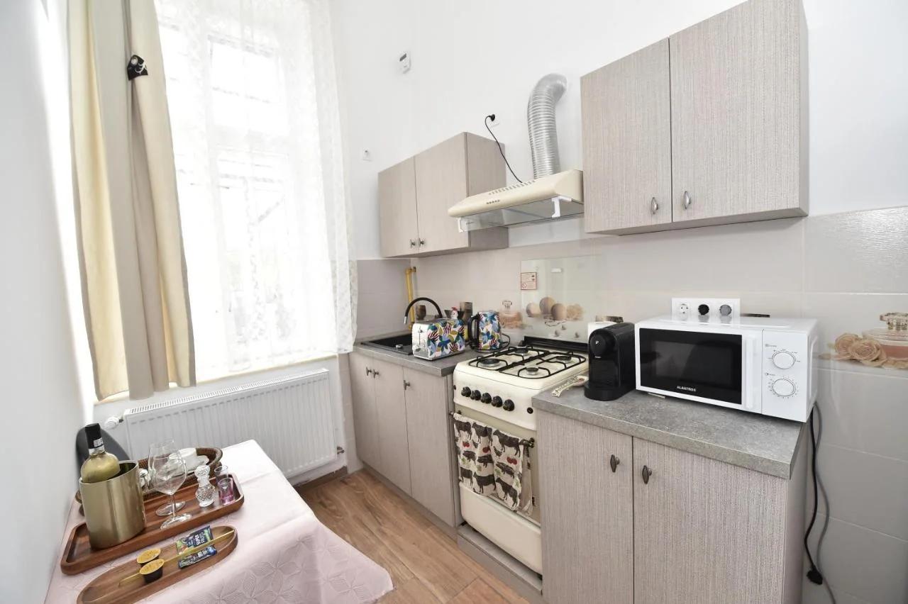 BLISS HOUSE Primariei photo
