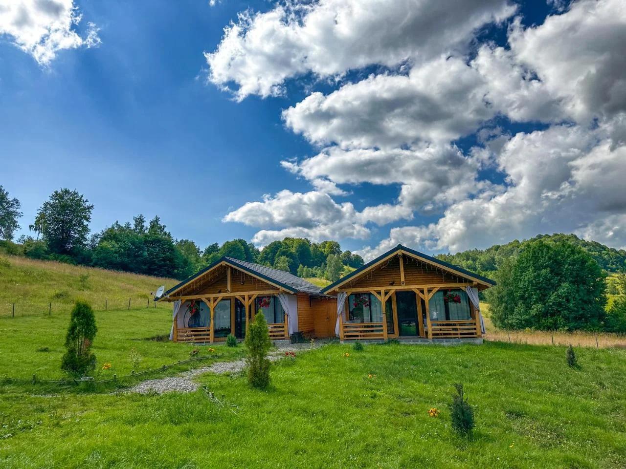 Căsuțele din Poiană photo