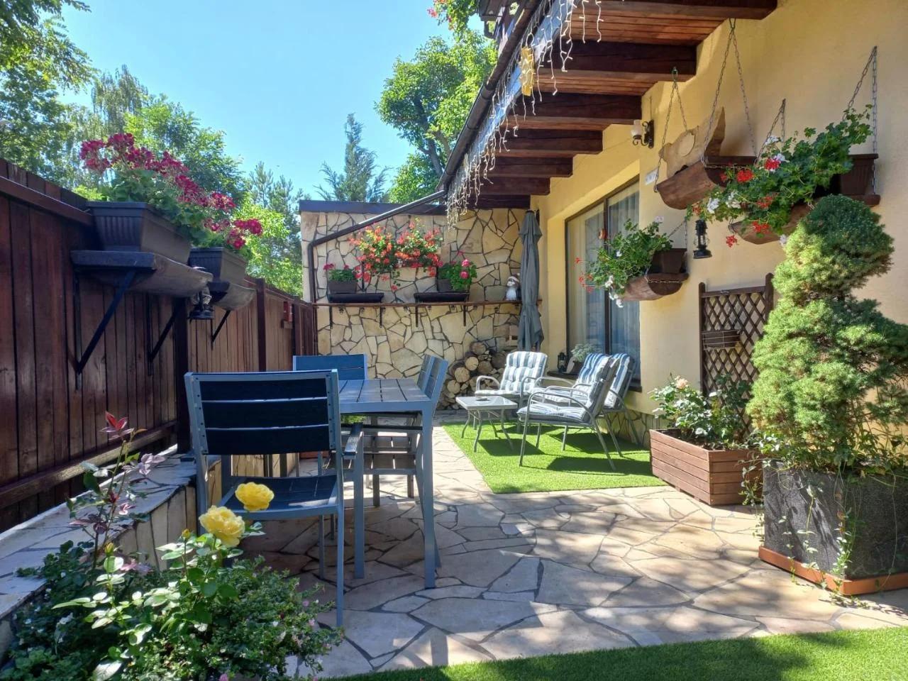 Edelweiss Cozy Lodge photo