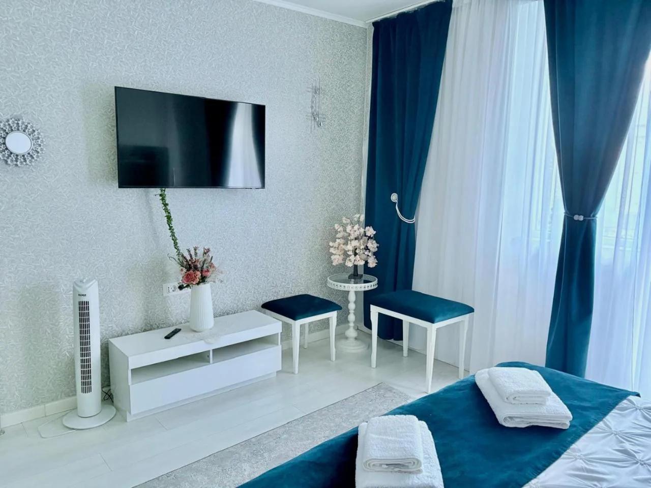 Edmay Byrelax photo