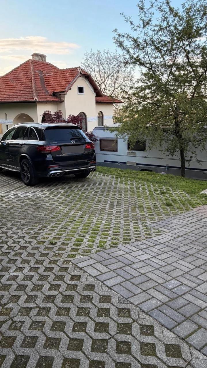 JOYSO LIFE&SPA Brasov Apartments - Couples Only foto