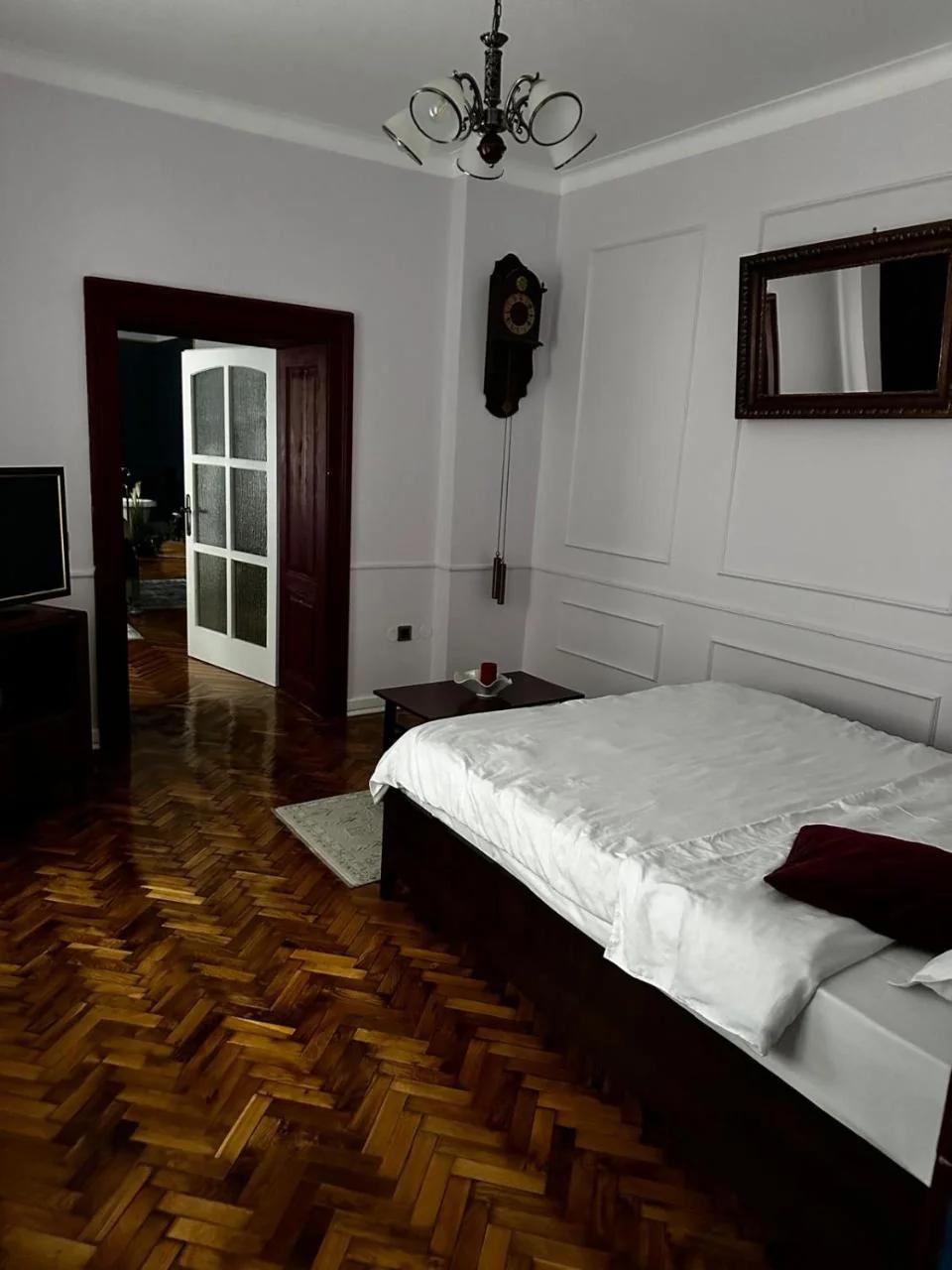 Monarch Residence photo