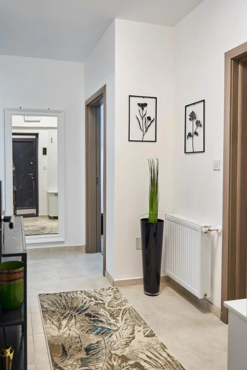 New Apartments IuliusMall - Parking - Self check-in photo