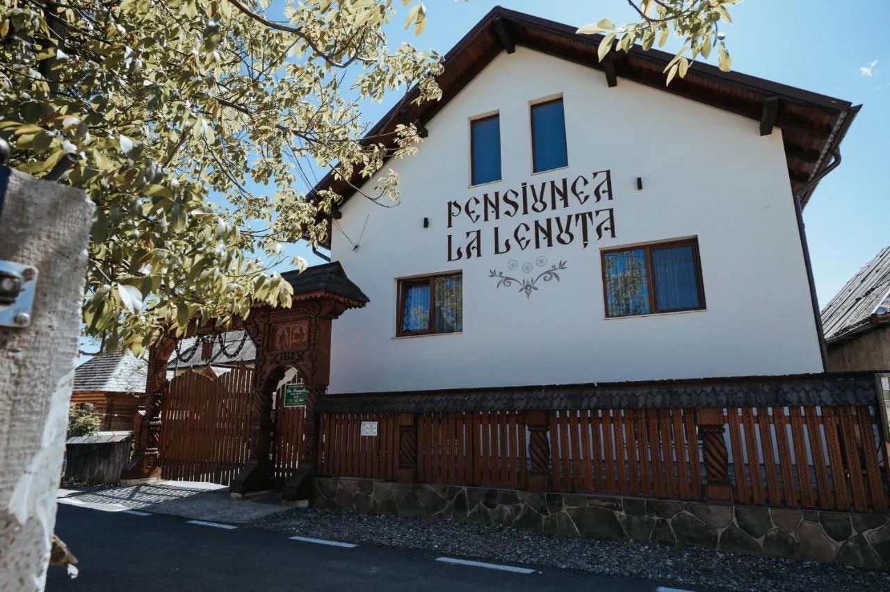 Pensiunea La Lenuta