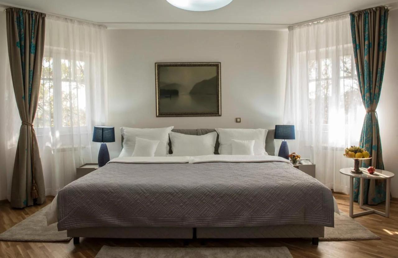 Hotel Radmilovac foto