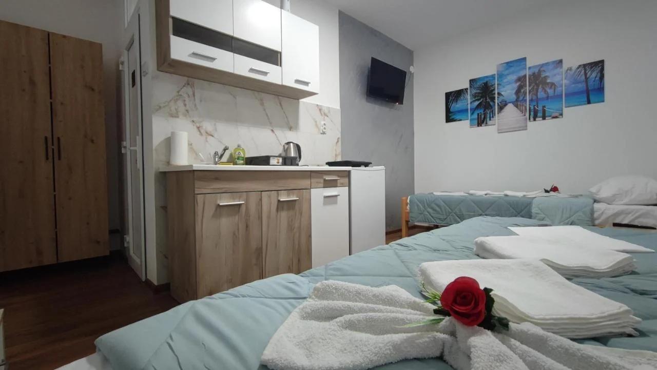 TNT accommodation photo