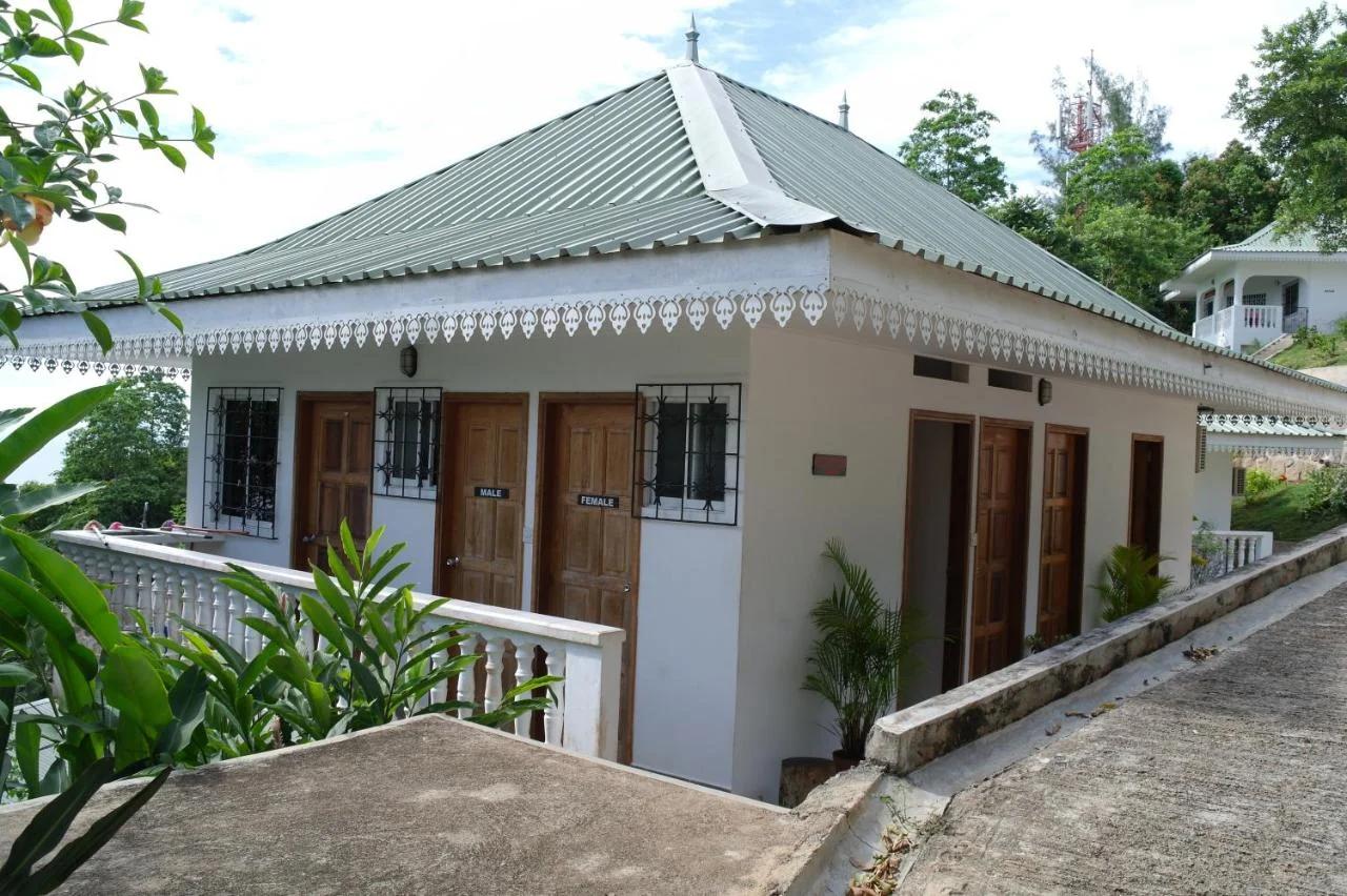 Chepsted Chalets photo