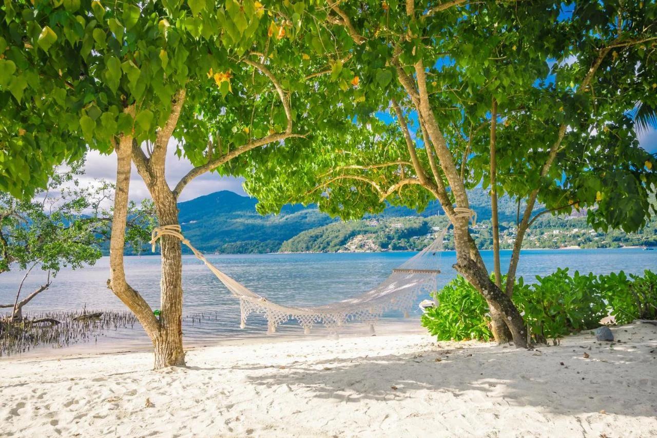 Pineapple Beach Villas photo