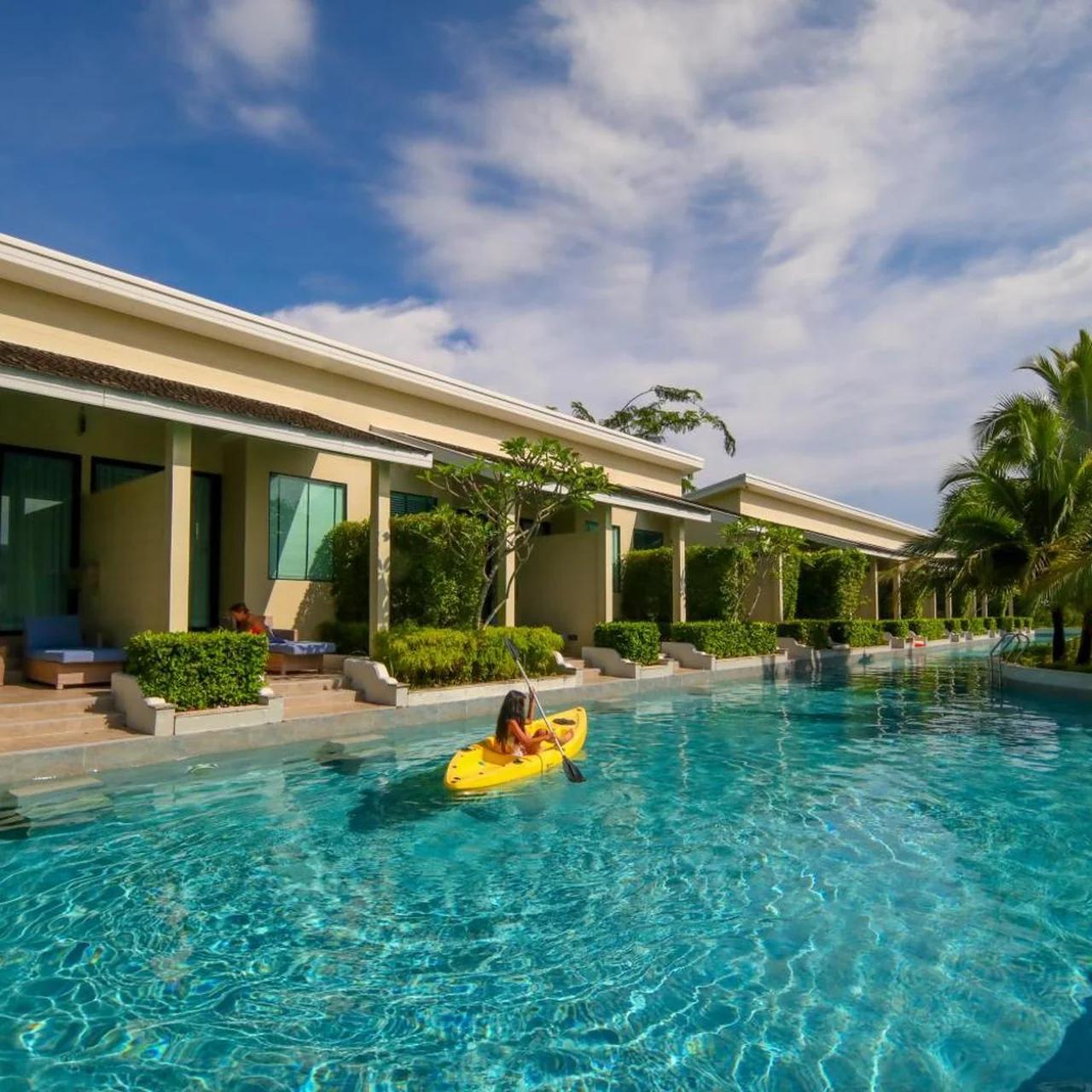 CRAFT Resort & Villas, Phuket Town - scheduled shuttle to Phuket Old Town