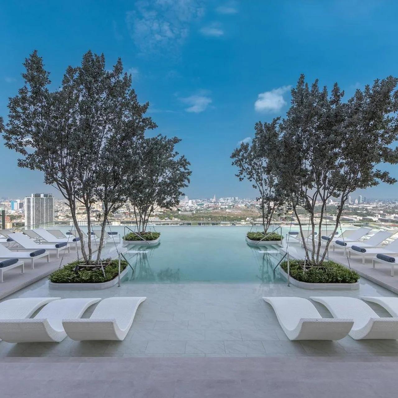 Eastin Grand Hotel Phayathai photo