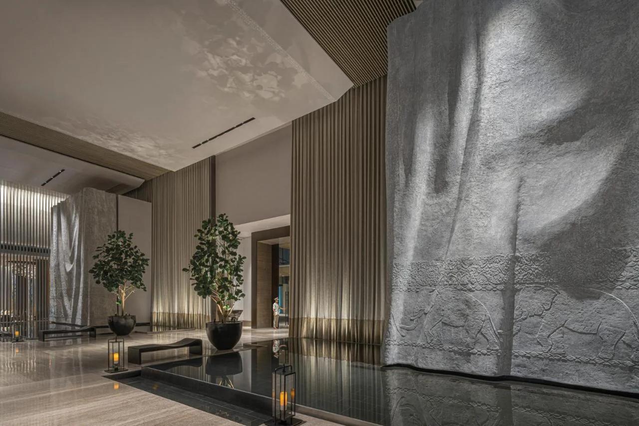 Four Seasons Hotel Bangkok at Chao Phraya River photo