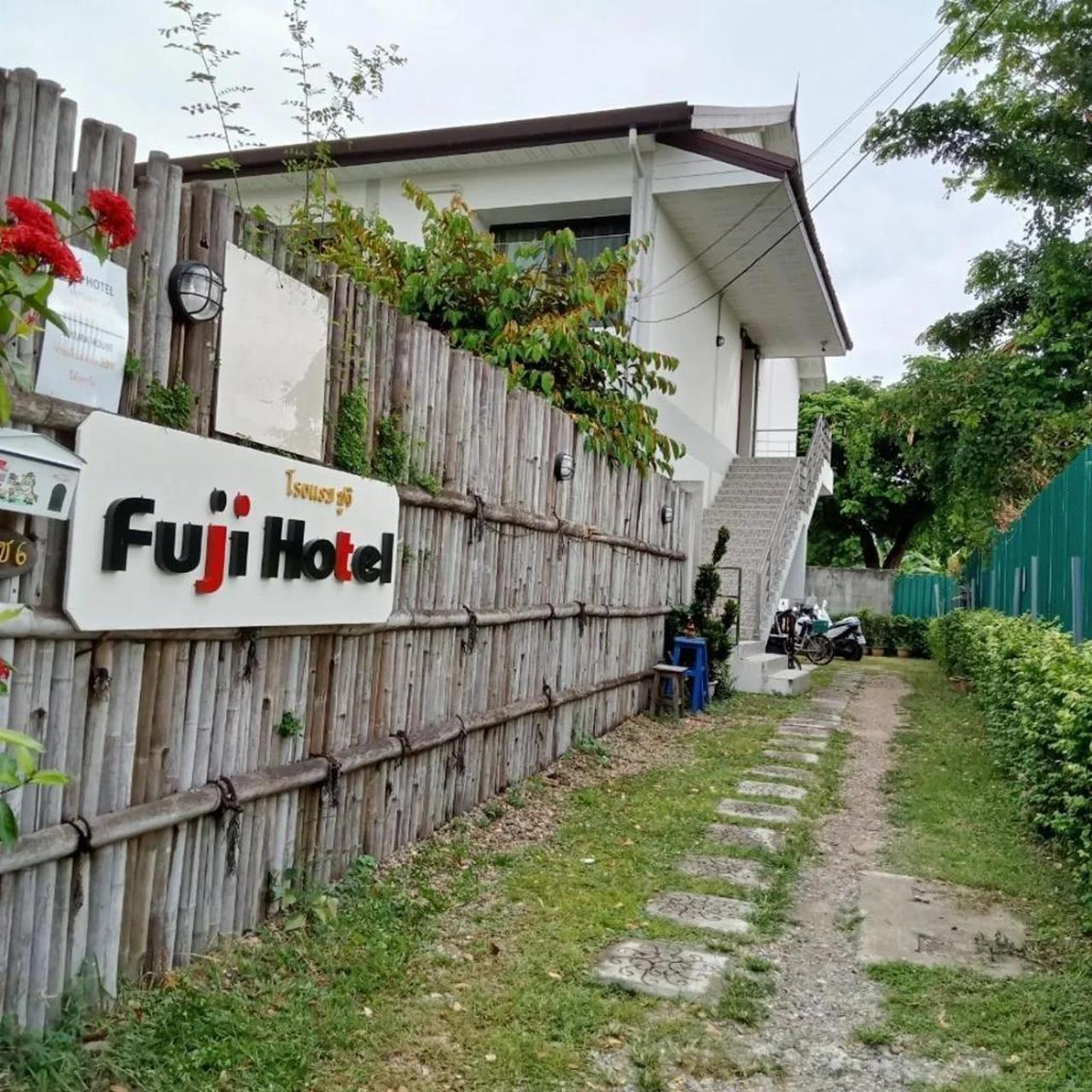 Fuji Hotel photo