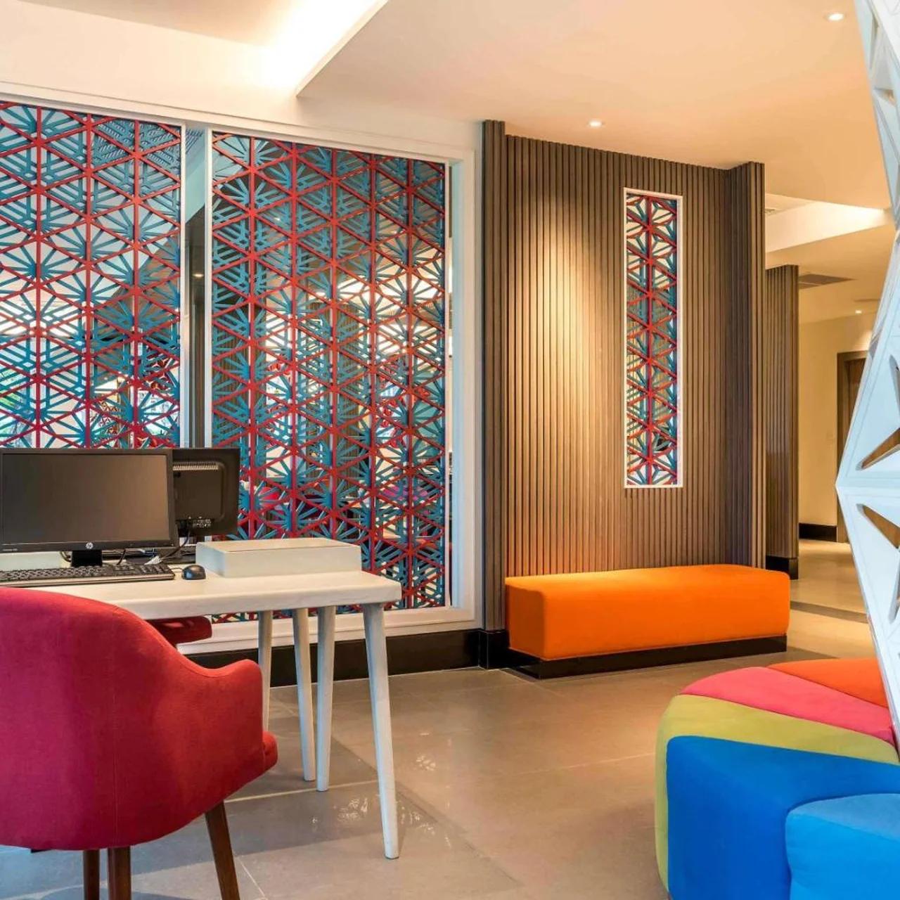 Ibis Styles Phuket City photo