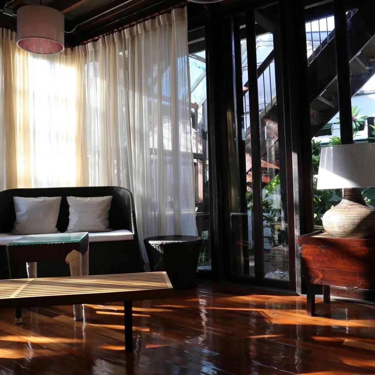Kampaeng Ngam Hotel - Steps to Night Bazaar & Old City photo