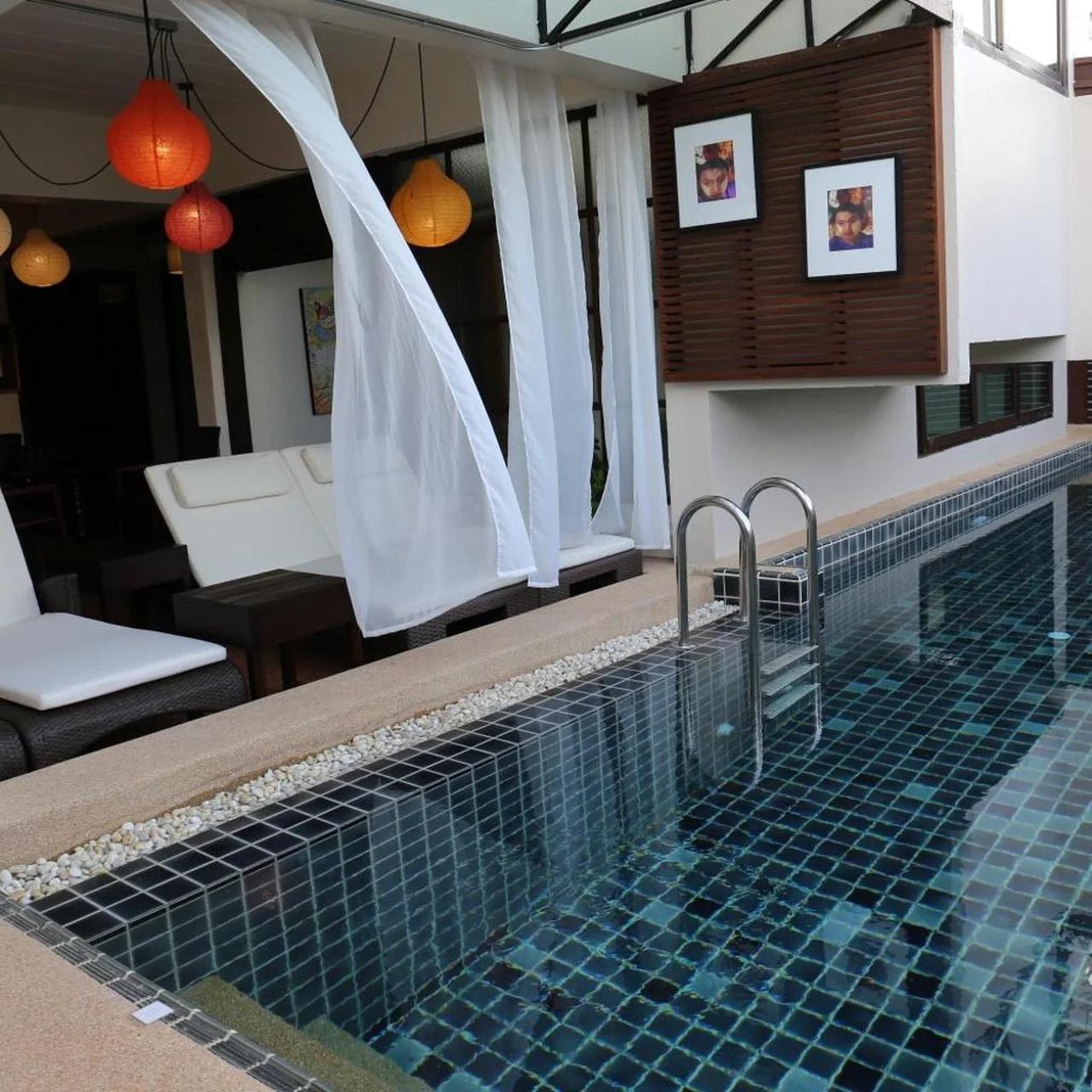 Kampaeng Ngam Hotel - Steps to Night Bazaar & Old City photo