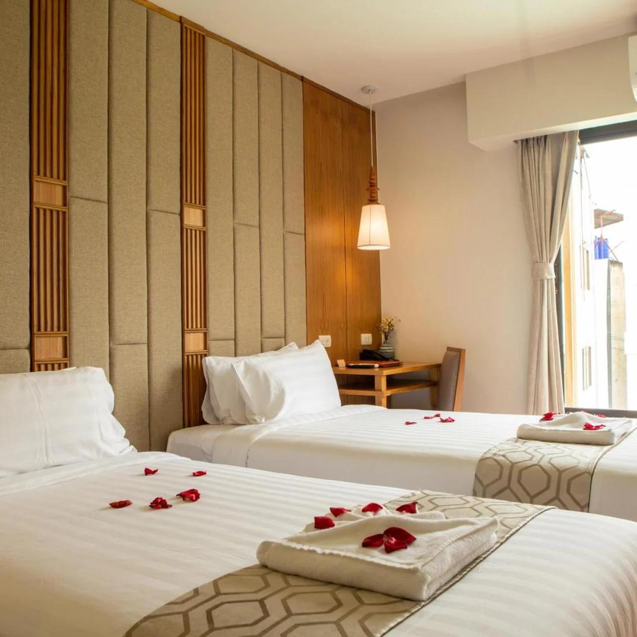 Lanna Thaphae Hotel photo