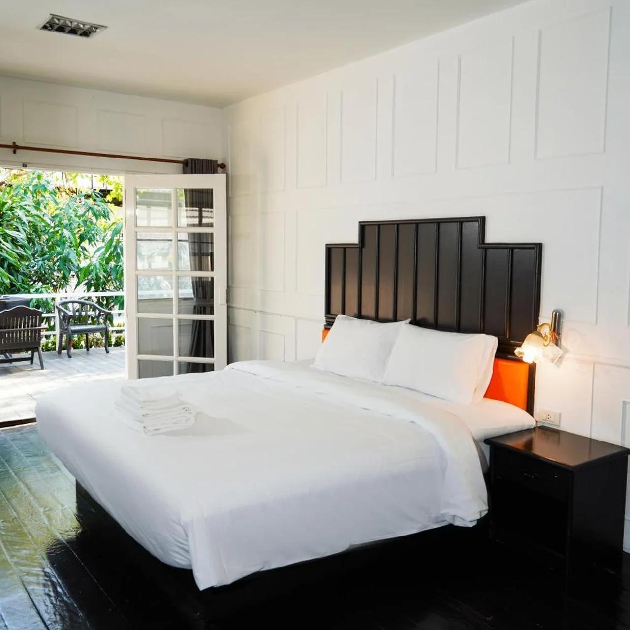 Luna Hut Resort photo