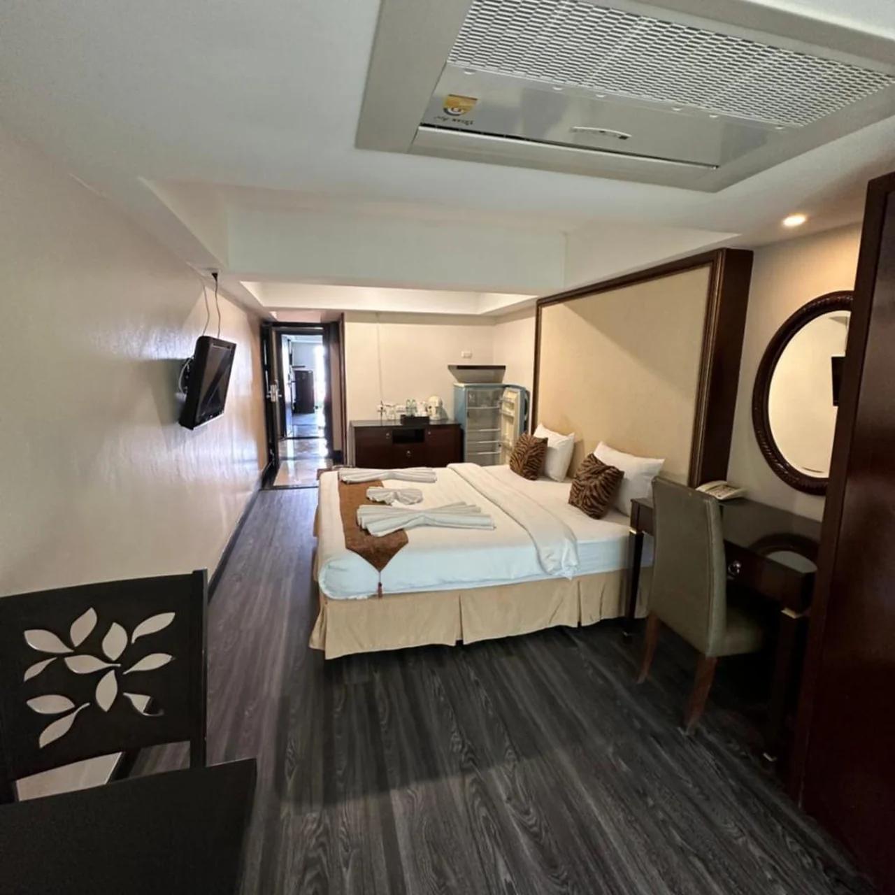 Maleez Lodge photo