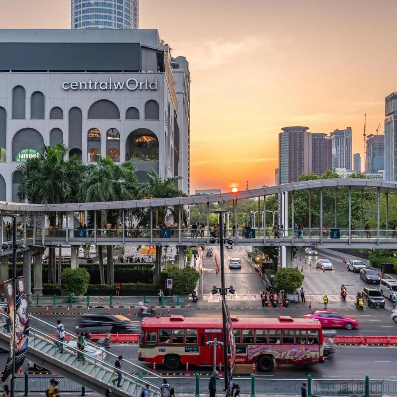 Moxy Bangkok Ratchaprasong photo